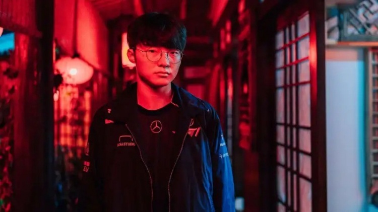 Faker：去年受伤让我心态变得更加坚强 不会因为一场胜负大喜大悲