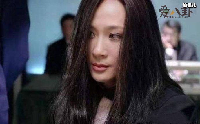 吴镇宇女装照， 女装大佬那位最迷人？